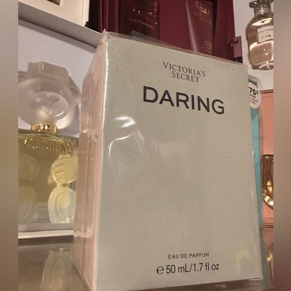VICTORIA'S SECRET DARING EAU DE PARFUM 50 mL/1.7 fl oz New - Picture 13 of 17